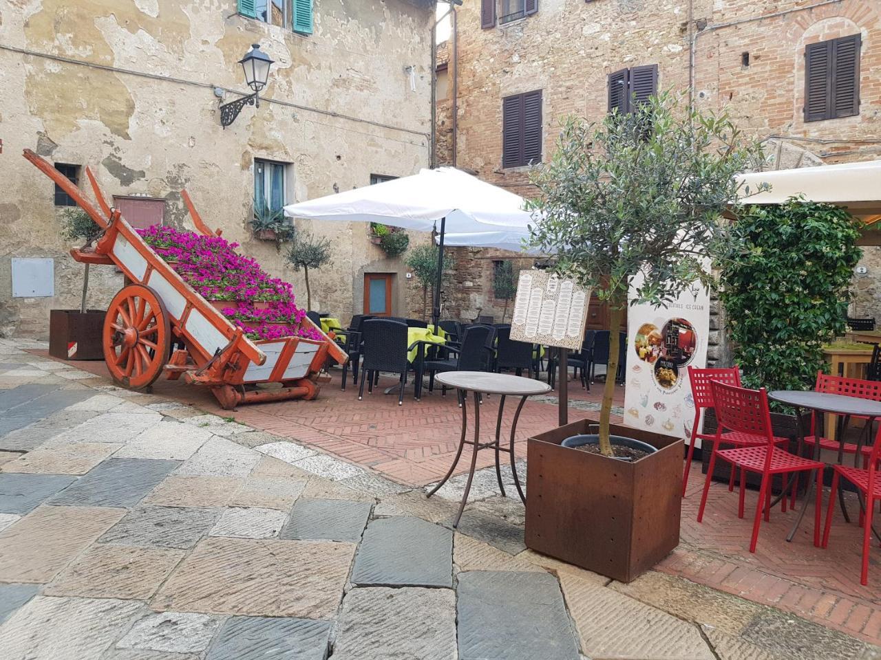 Guest House Il Giardino Colle Val D'Elsa Exterior photo